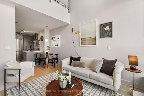 Photo 16 at 614 - 637 Lake Shore Boulevard W, Niagara, Toronto