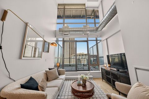 Photo 22 at 614 - 637 Lake Shore Boulevard W, Niagara, Toronto