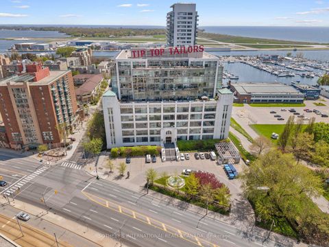 Photo 32 at 614 - 637 Lake Shore Boulevard W, Niagara, Toronto