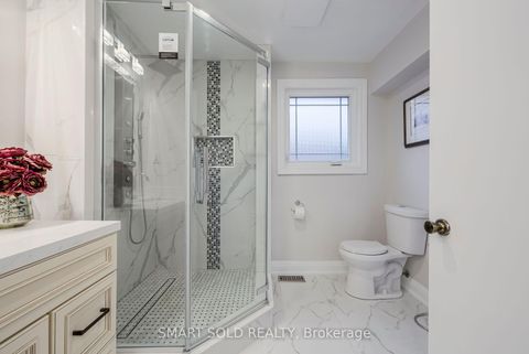 Photo 31 at 1 Tiffany Gate, South Richvale, Richmond Hill
