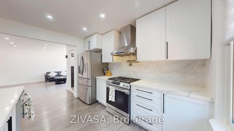 Photo 5 at 125 Jeffcoat Drive, Clairville, Toronto