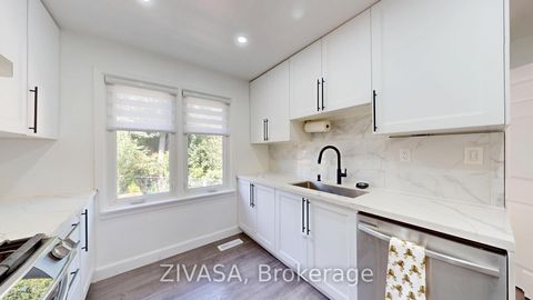 Photo 7 at 125 Jeffcoat Drive, Clairville, Toronto