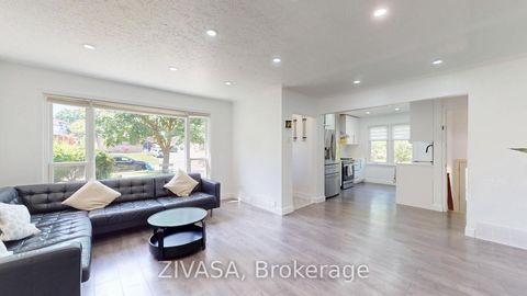 Photo 10 at 125 Jeffcoat Drive, Clairville, Toronto