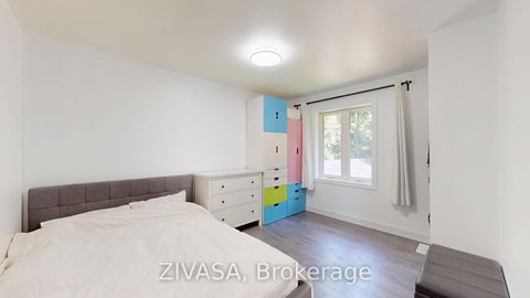 Photo 13 at 125 Jeffcoat Drive, Clairville, Toronto
