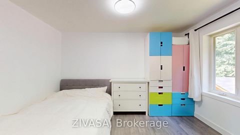 Photo 14 at 125 Jeffcoat Drive, Clairville, Toronto