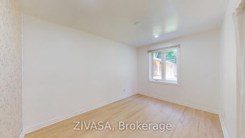 Photo 22 at 125 Jeffcoat Drive, Clairville, Toronto