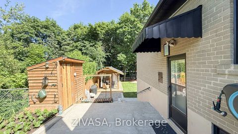 Photo 34 at 125 Jeffcoat Drive, Clairville, Toronto