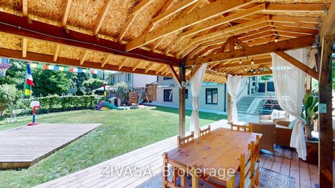 Photo 36 at 125 Jeffcoat Drive, Clairville, Toronto