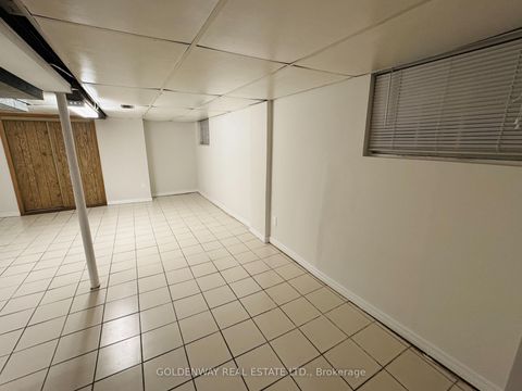 Photo 8 at 327 Springdale Boulevard, East York, Toronto