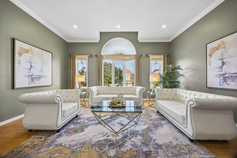 Photo 19 at 9 Kimono Crescent, Rouge Woods, Richmond Hill