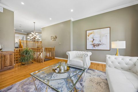 Photo 21 at 9 Kimono Crescent, Rouge Woods, Richmond Hill
