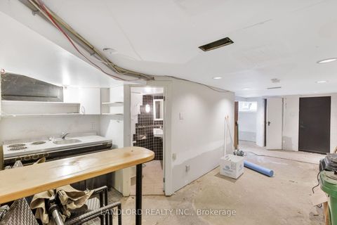 Photo 37 at 107A Scollard Street, Annex, Toronto