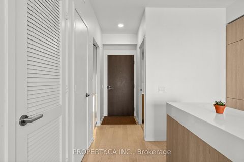 Photo 11 at 710 - 12 Bonnycastle Street, Waterfront Communities C8, Toronto