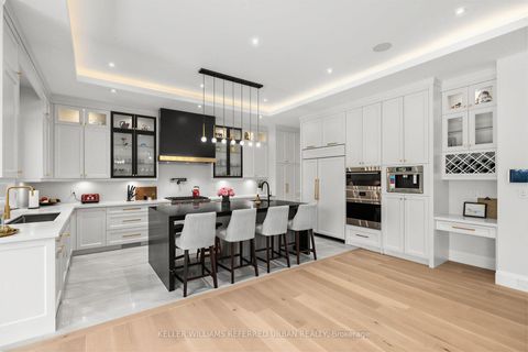 Photo 14 at 130 Upper Canada Drive, Windfields, Toronto