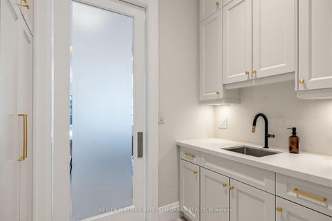 Photo 16 at 130 Upper Canada Drive, Windfields, Toronto