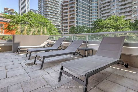 Photo 22 at 2604 - 25 Holly Street, Mount Pleasant West, Toronto