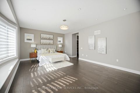 Photo 24 at 36 West Coast Trail, Nobleton, King