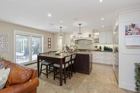 Photo 10 at 25 Queensborough Crescent, Richview, Toronto