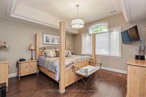 Photo 17 at 25 Queensborough Crescent, Richview, Toronto