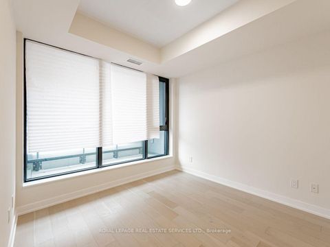 Photo 8 at 311 - 840 St Clair Avenue W, Oakwood Village, Toronto