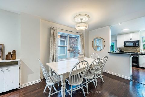 Photo 7 at 14 Wildwood Crescent, Woodbine Corridor, Toronto