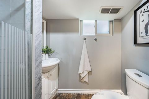 Photo 25 at 14 Wildwood Crescent, Woodbine Corridor, Toronto