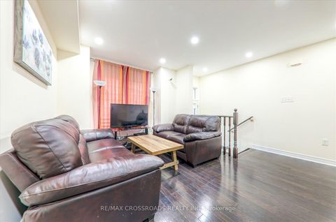 Photo 7 at 19 Kawneer Terrace, Dorset Park, Toronto
