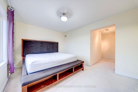 Photo 24 at 19 Kawneer Terrace, Dorset Park, Toronto