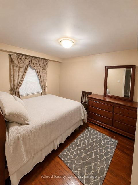 Photo 9 at 138 Lomar Drive, Jane Heights, Toronto