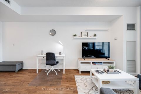Photo 3 at 4511 - 65 Bremner Boulevard, Waterfront Communities C1, Toronto