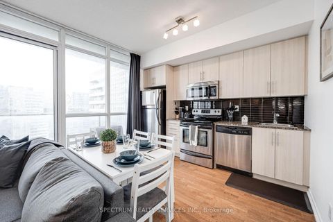 Photo 5 at 4511 - 65 Bremner Boulevard, Waterfront Communities C1, Toronto