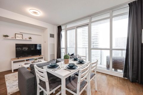 Photo 6 at 4511 - 65 Bremner Boulevard, Waterfront Communities C1, Toronto