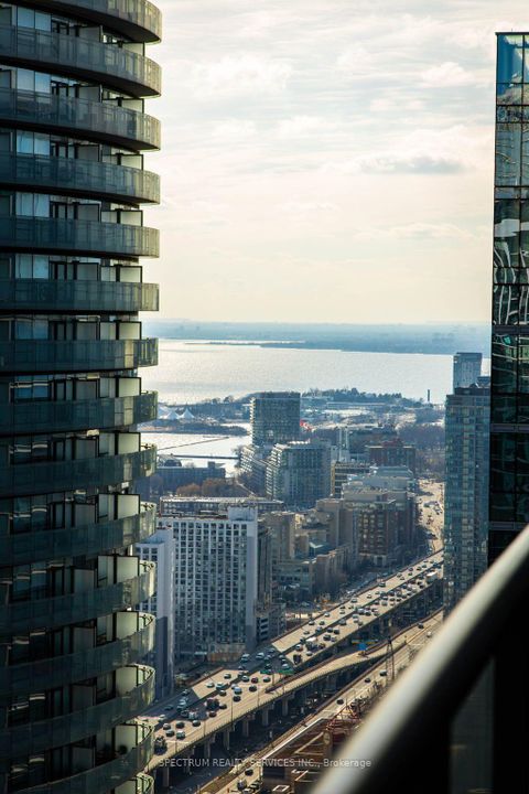 Photo 14 at 4511 - 65 Bremner Boulevard, Waterfront Communities C1, Toronto