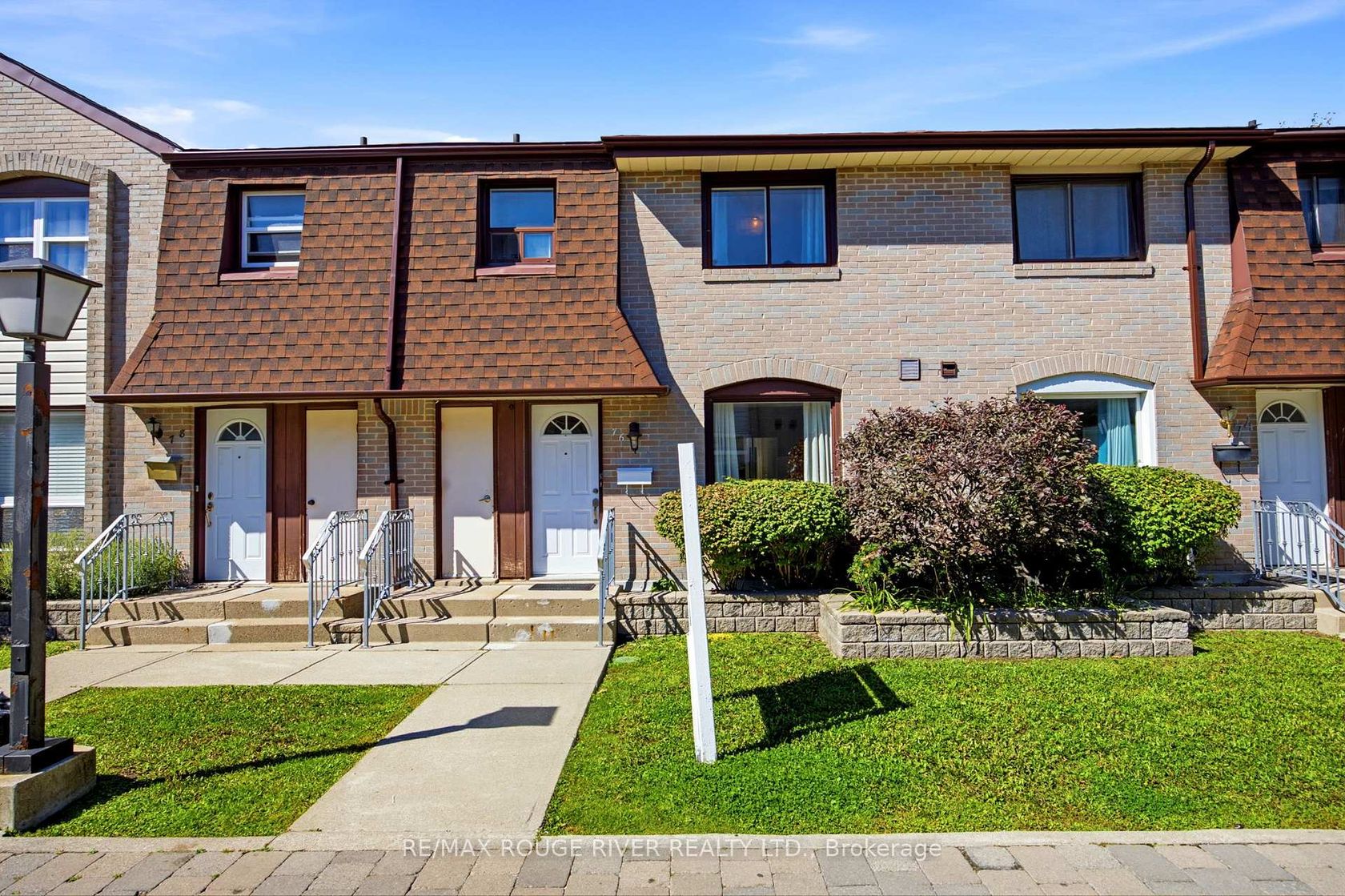 76 - 21 Livonia Place, Morningside, Toronto photo number 2
