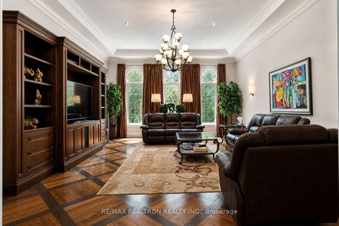 Photo 14 at 25 Parr Place, Uplands, Vaughan