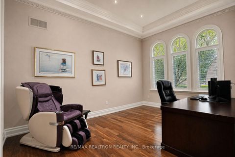 Photo 21 at 25 Parr Place, Uplands, Vaughan