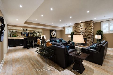 Photo 25 at 25 Parr Place, Uplands, Vaughan