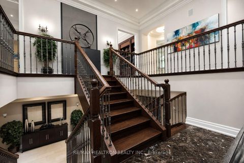 Photo 33 at 25 Parr Place, Uplands, Vaughan
