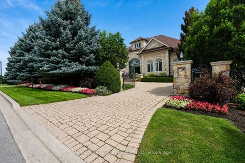 Photo 35 at 25 Parr Place, Uplands, Vaughan