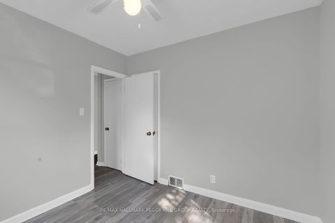 Photo 4 at 19 Alfred Street, Allandale, Barrie