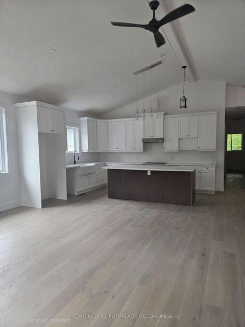 Photo 4 at 3183 Cove Avenue, Rural Innisfil, Innisfil