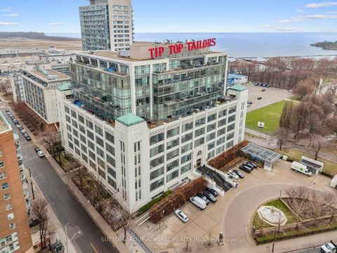 Photo 2 at 434 - 637 Lake Shore Boulevard W, Niagara, Toronto