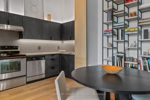 Photo 8 at 434 - 637 Lake Shore Boulevard W, Niagara, Toronto