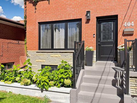 Photo 2 at 404 Glen Park Avenue, Glen Park, Toronto