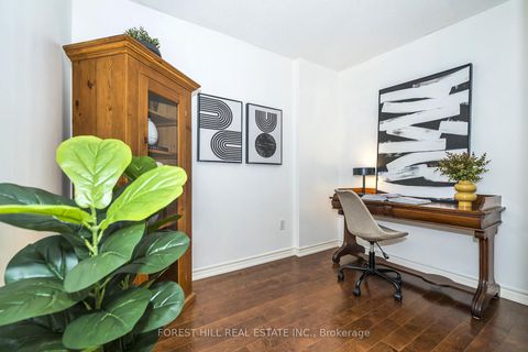 Photo 1 at 319 - 225 Davenport Road, Annex, Toronto
