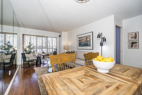 Photo 5 at 319 - 225 Davenport Road, Annex, Toronto