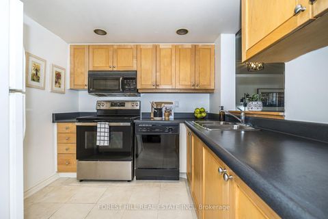 Photo 14 at 319 - 225 Davenport Road, Annex, Toronto