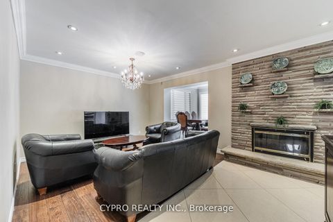 Photo 17 at 22 Banstock Drive, Steeles, Toronto