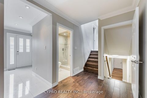Photo 18 at 22 Banstock Drive, Steeles, Toronto