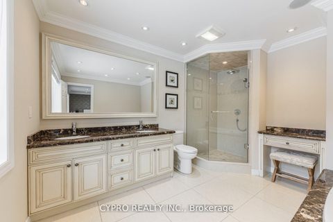 Photo 23 at 22 Banstock Drive, Steeles, Toronto